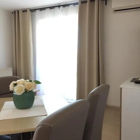 Apartments Mare Punat Exterior photo